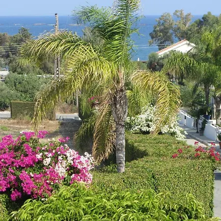 Tonia Beach House 아파트 *